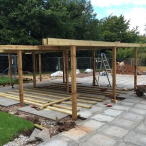 Assembly of the outdoor classrooms