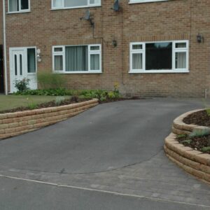 tarmac-drive-with-croftstone-walling1